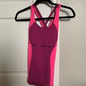 Lululemon tank with bra